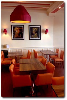 Salle petits-déjeuners